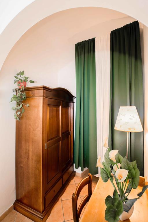 Quattro Cantoni R-Home Roma Cameră foto